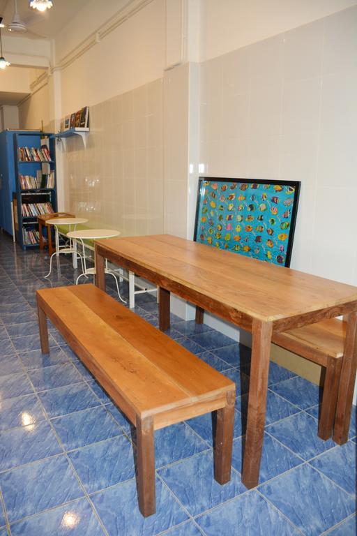 Frog House Bed & Breakfast (Adults Only) Patong Номер фото