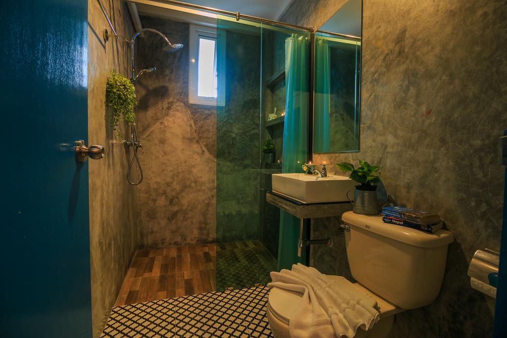 Frog House Bed & Breakfast (Adults Only) Patong Экстерьер фото